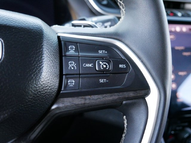 Certified Used 2025 Silver Zynith Jeep Limited image 25