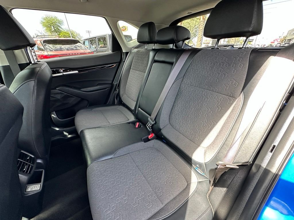 Used 2024 Blue Kia S image 12
