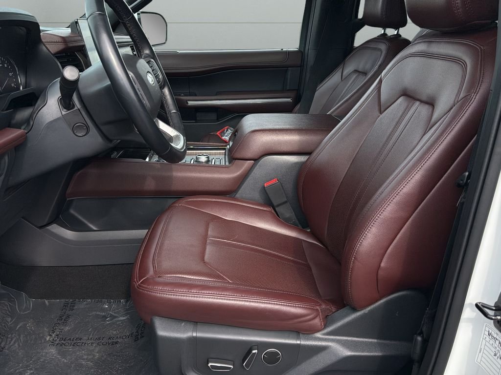 Used 2024 White Ford Limited image 16