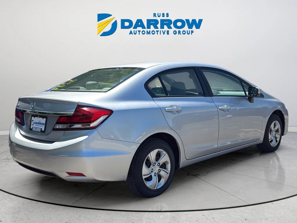 Used 2015  Honda LX image 5