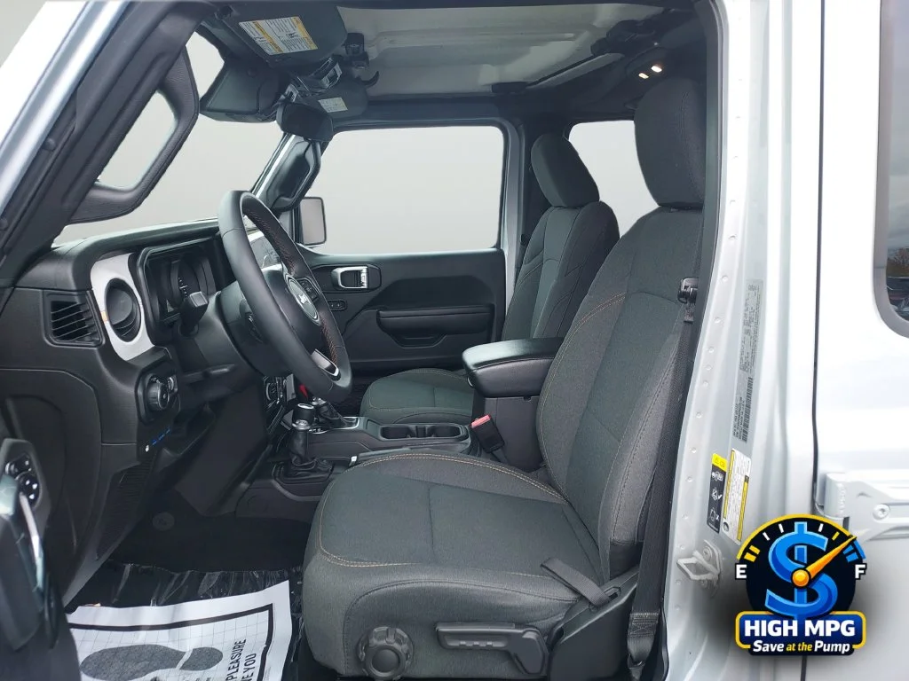 Used 2024 Silver Jeep Sport S 4xe image 30