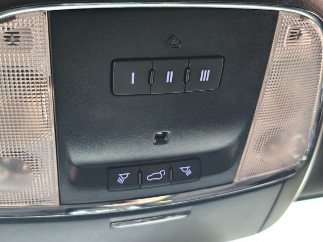 Used 2021 Diamond Black JEEP LAREDO image 22