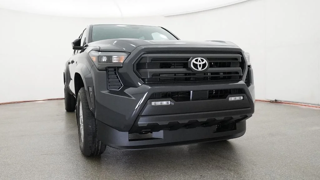 New 2026 Underground Toyota SR5 image 7