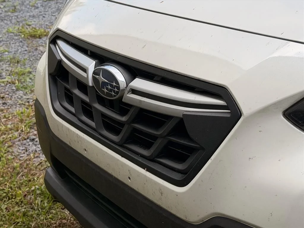 Used 2021 White Subaru Premium image 5