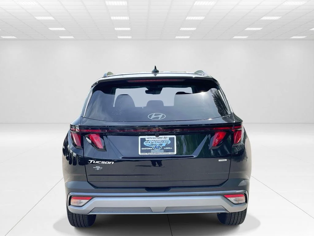 New 2026 Black Hyundai SEL image 5