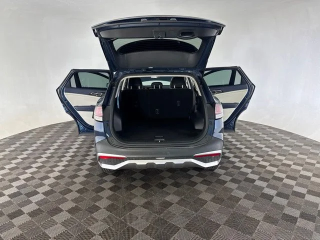 Used 2024 Blue Kia EX image 17