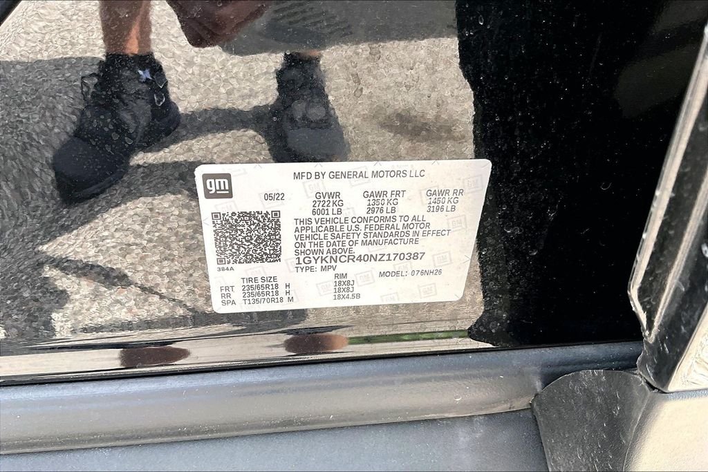 Used 2022 Black Cadillac Premium Luxury image 33