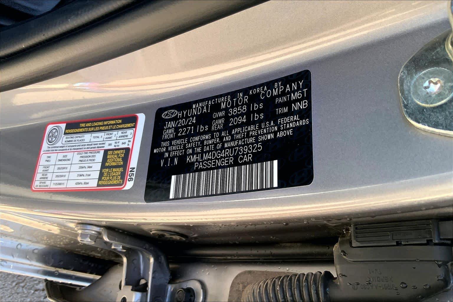 Used 2024 Fluid Metal Hyundai SEL image 30
