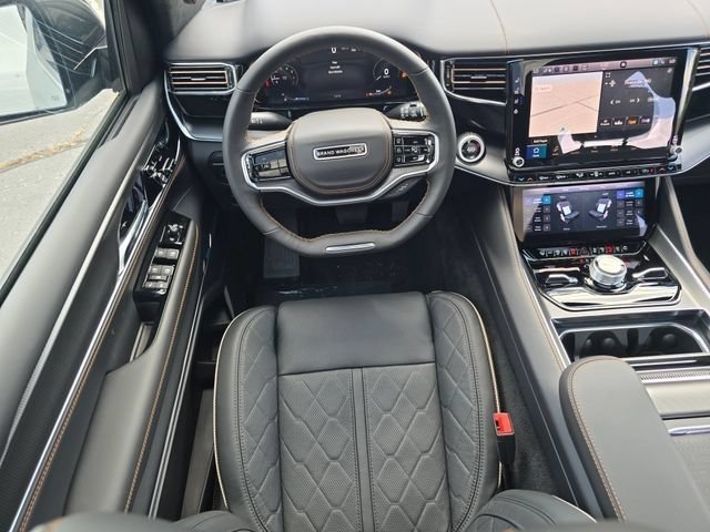 New 2026 Silver Zynith Jeep Summit Reserve image 5