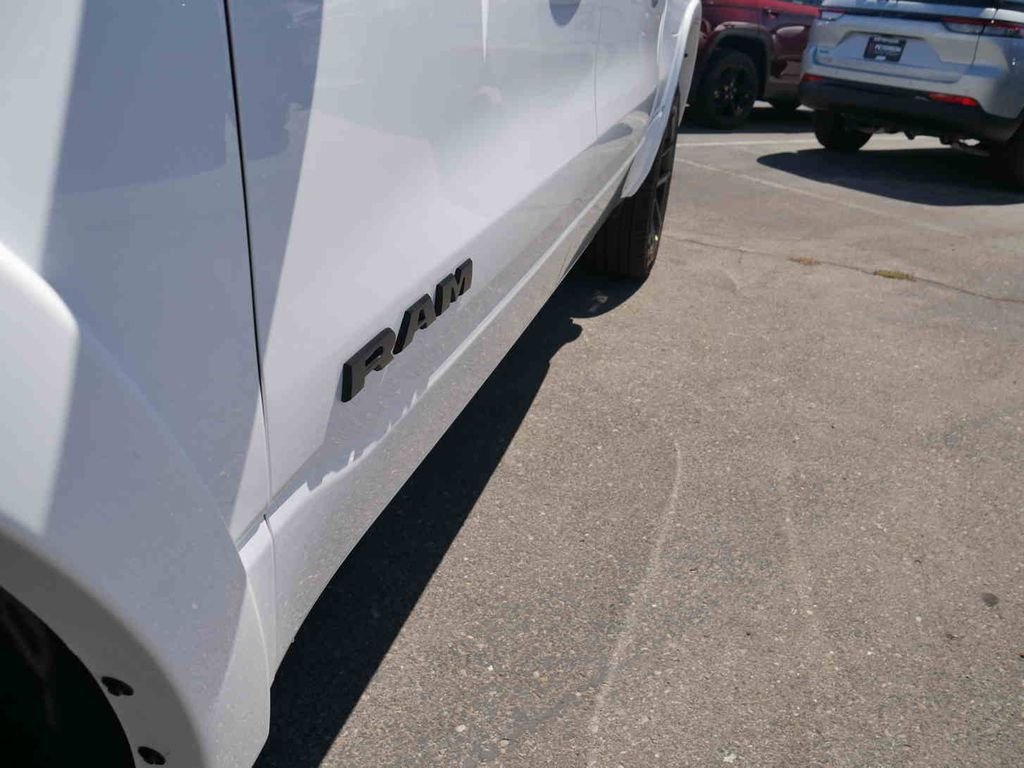 2026 RAM 1500 Laramie - Photo 14