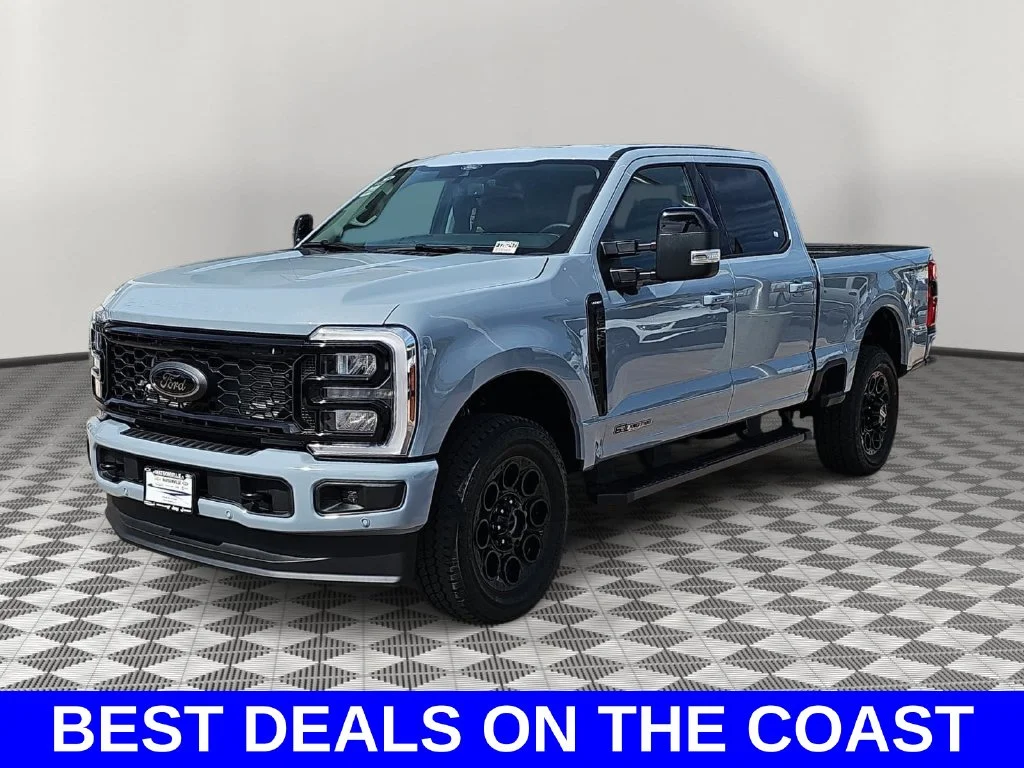 New 2026 Glacier Gray Metallic Tri-Coat Ford F-250® Lariat® image 7