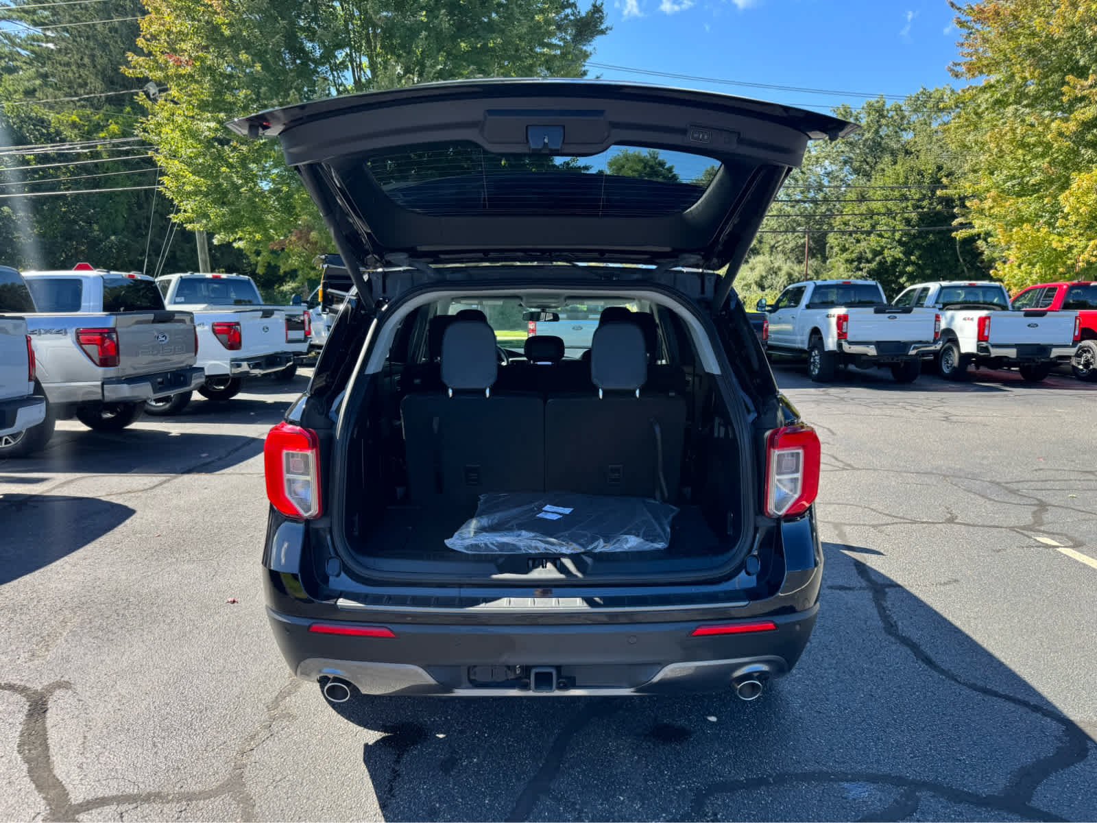 Used 2023 Agate Black Ford XLT image 5