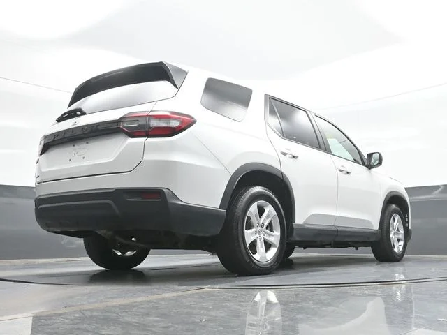 Used 2023  Honda LX image 26