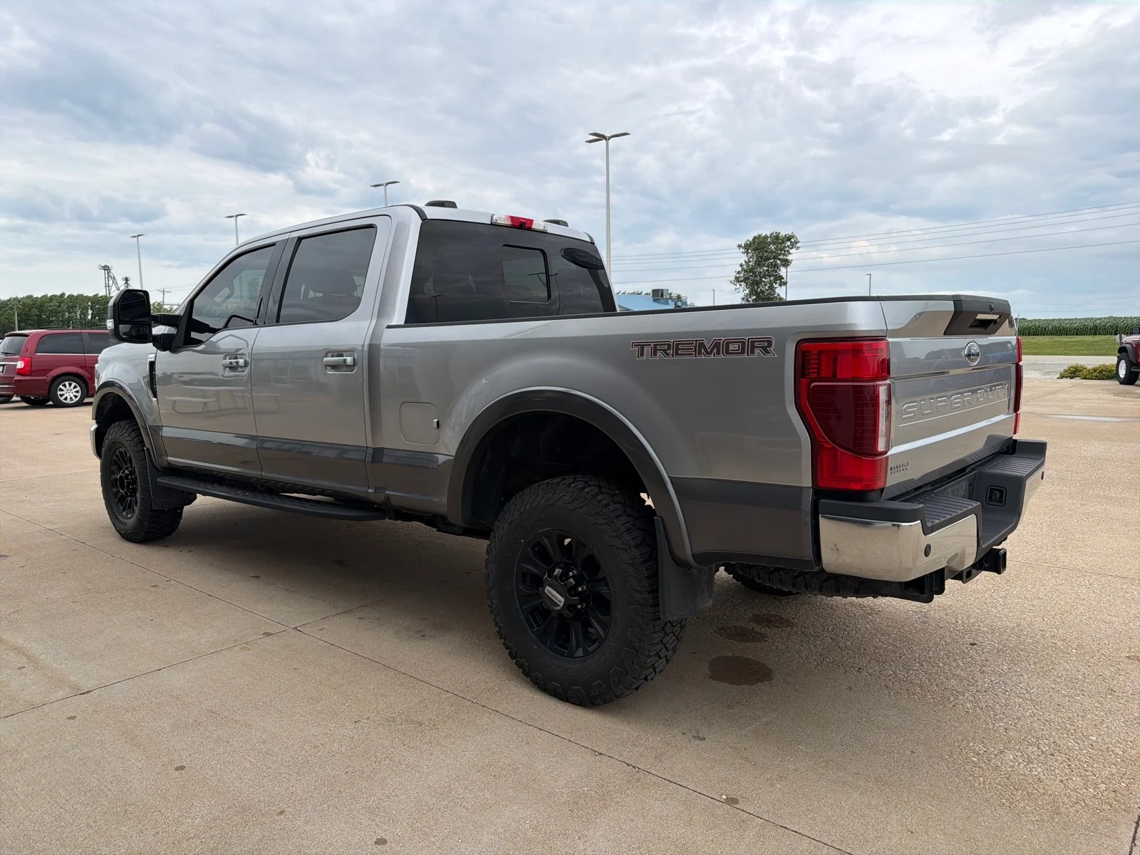 Used 2022 Iconic Silver Metallic Ford LARIAT image 6