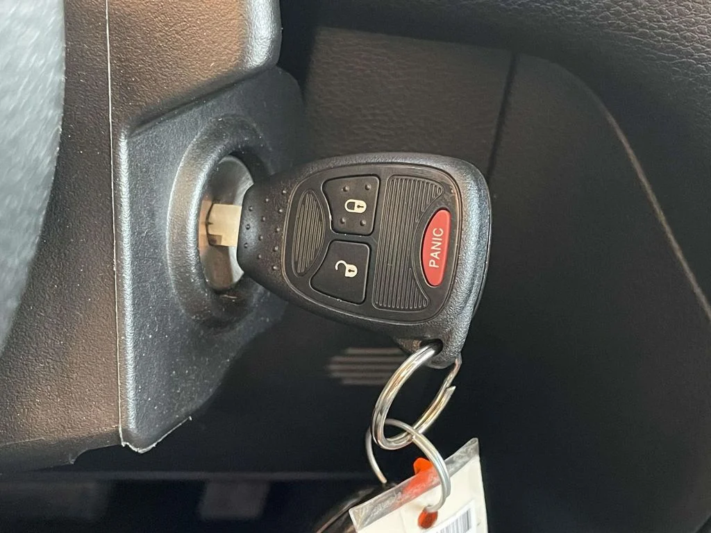 Used 2018 Firecracker Red Clearcoat Jeep Sport S image 12