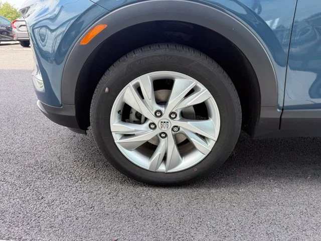 Used 2024 Blue Buick Preferred image 8