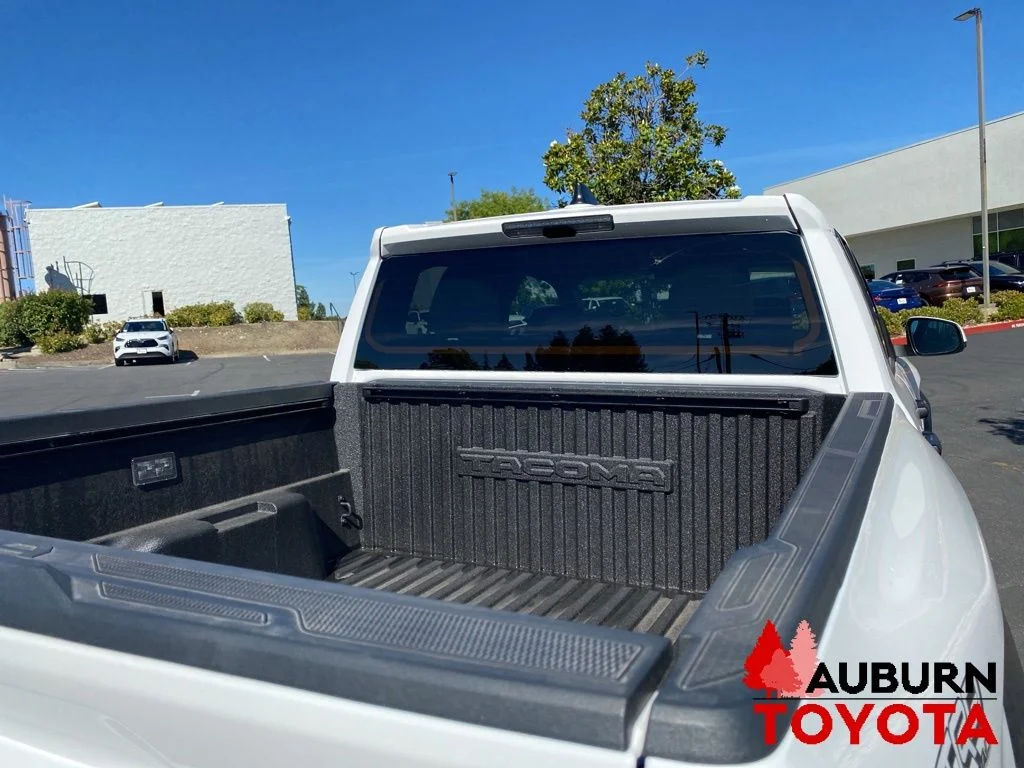 2026 Toyota Tacoma TRD Off Road - Photo 10