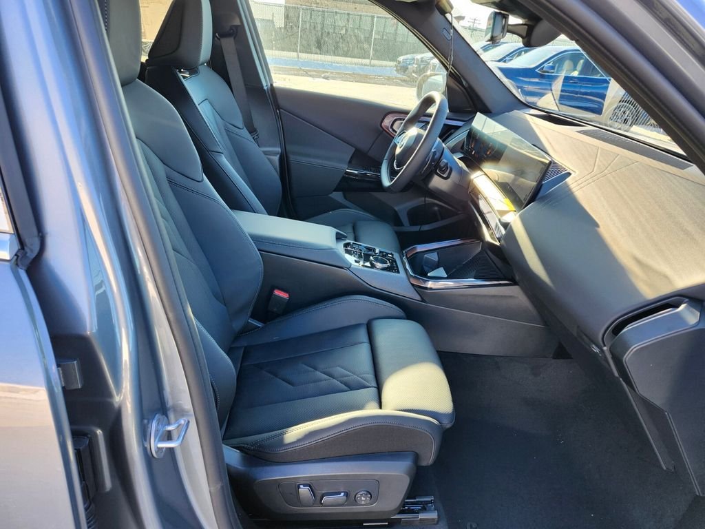 Used 2026 Gray BMW 30 xDrive image 11