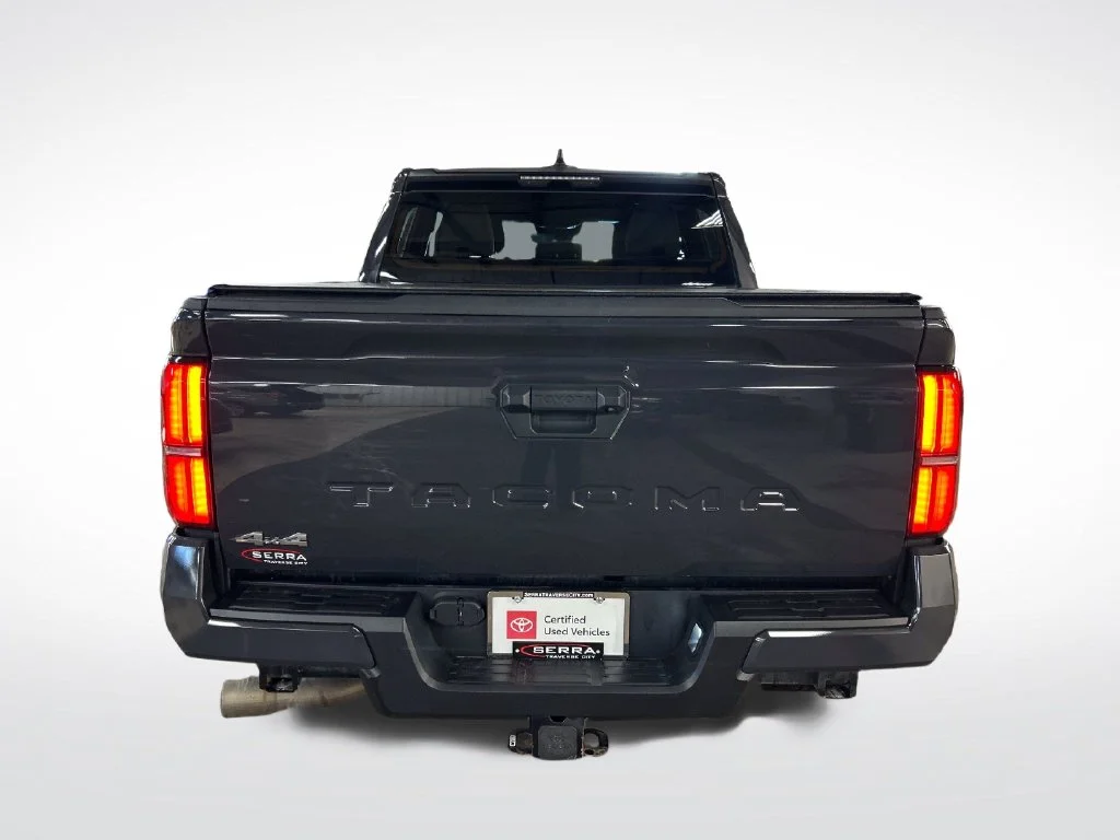 Certified Used 2024  Toyota SR5 image 4