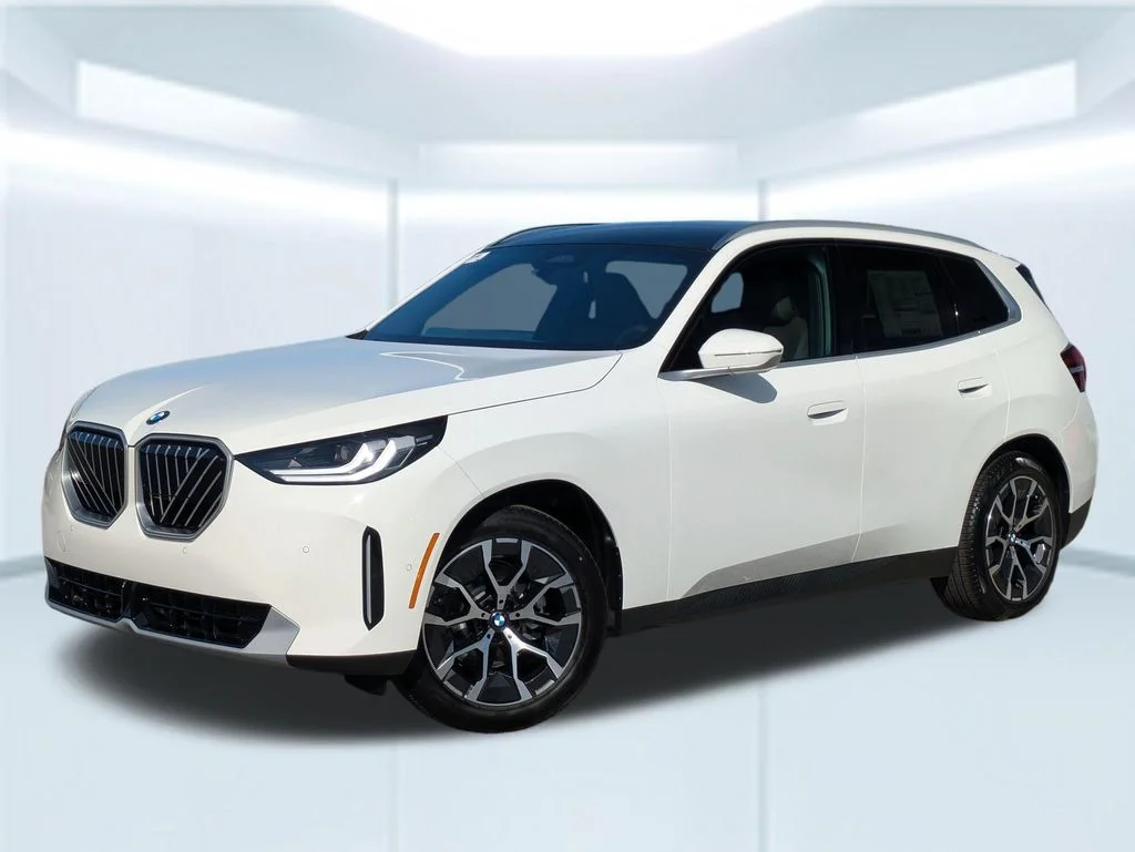 2026 BMW X3 30 XDRIVE's photo