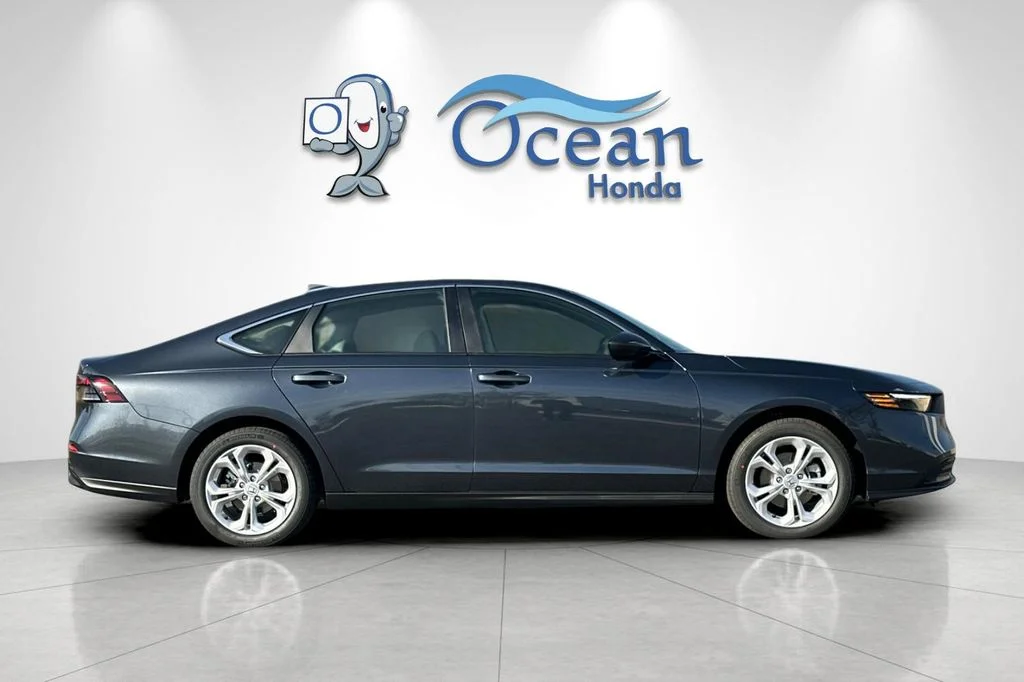 New 2026 Meteorite Gray Metallic Honda LX image 8