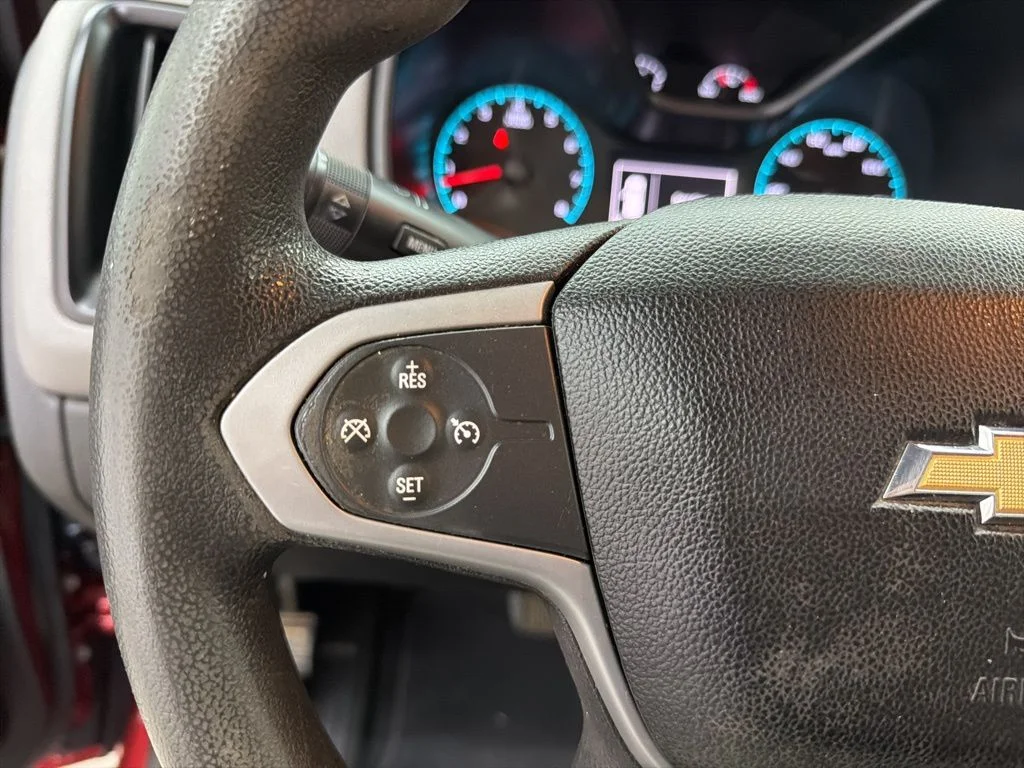 Used 2016 Red Chevrolet Work Truck image 45