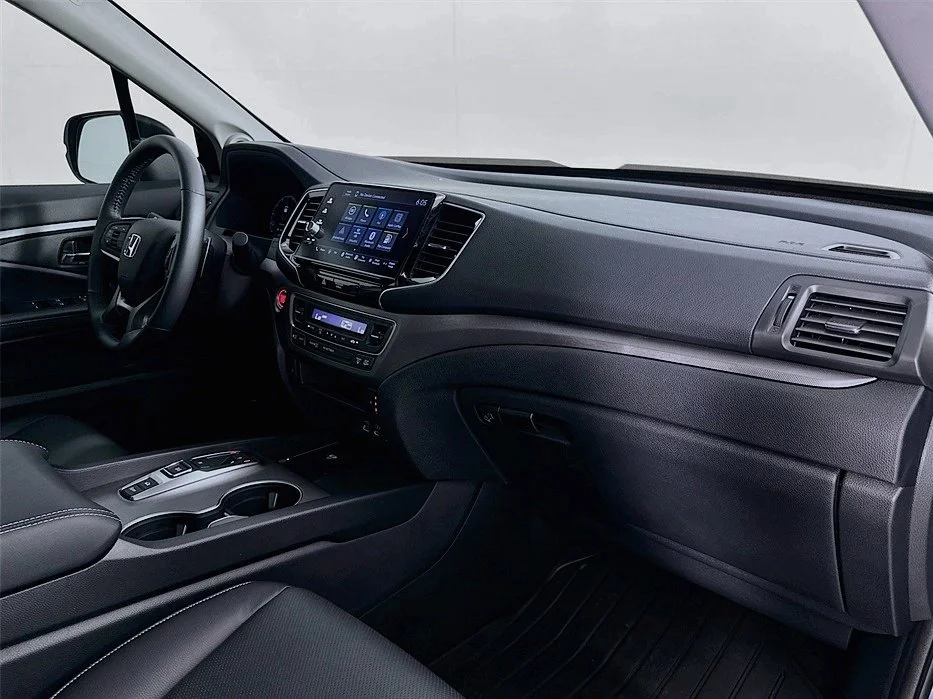 New 2026 Crystal Black Pearl Honda RTL image 38