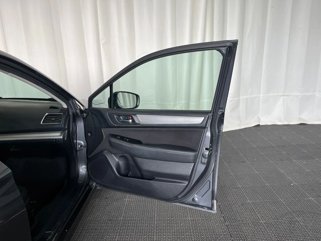 Used 2019 Gray Subaru 2.5i image 18