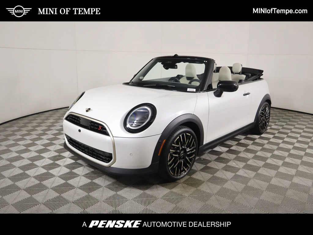 2026 MINI Convertible Cooper S's photo
