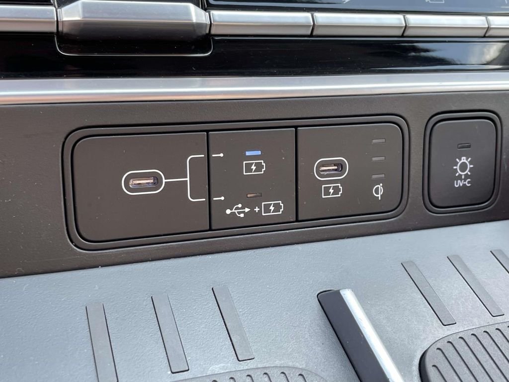 Certified Used 2025 Gray Hyundai Limited image 32
