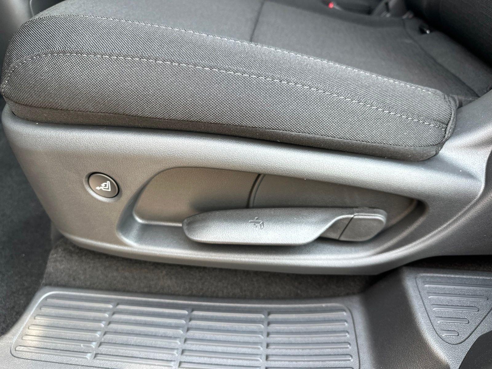 New 2026 Blue Hyundai SE AWD image 20
