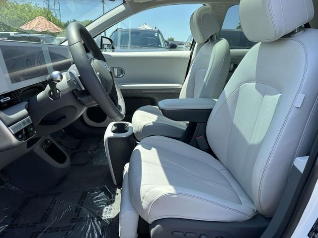 Used 2024 White Hyundai Limited image 14