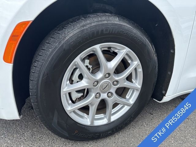Used 2023 Bright White Clearcoat Chrysler LX image 4