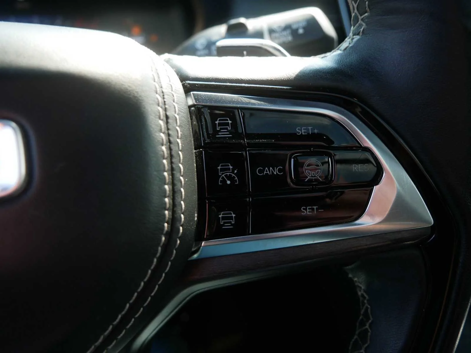 2024 Jeep Grand Cherokee L Overland - Photo 28