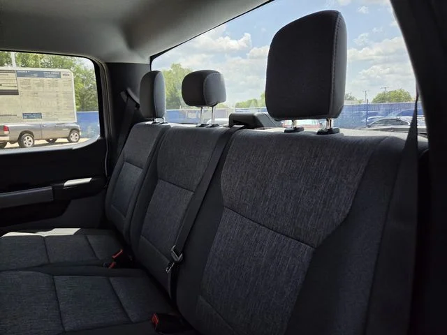 New 2026 Oxford White Ford F-350® XL image 32
