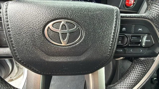 2024 Toyota Tacoma TRD Off Road - Photo 20