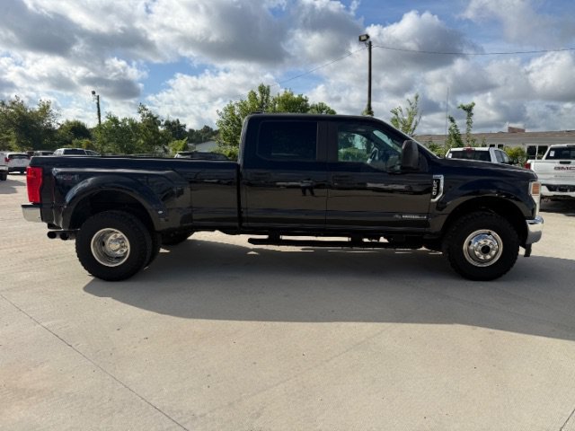 Used 2021 Black Ford XL image 6