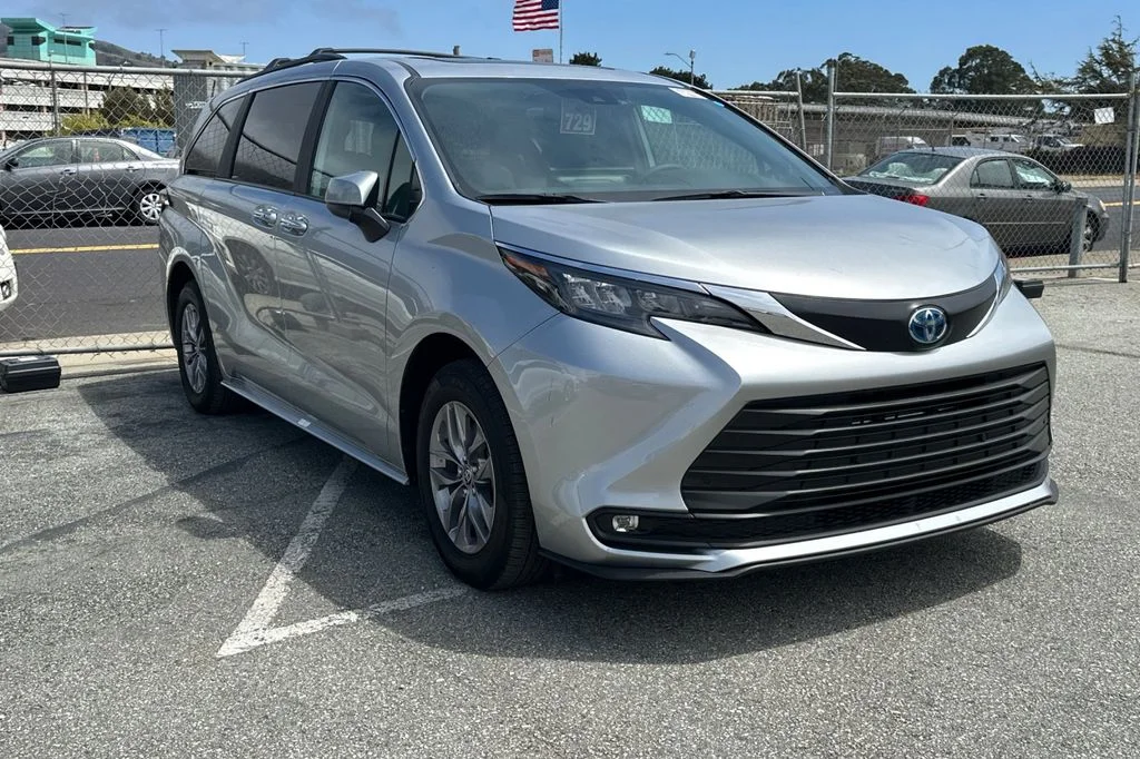 Certified Used 2025 Silver Toyota XLE image 2