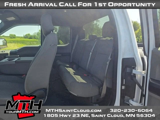 Used 2017 White Ford XLT image 10