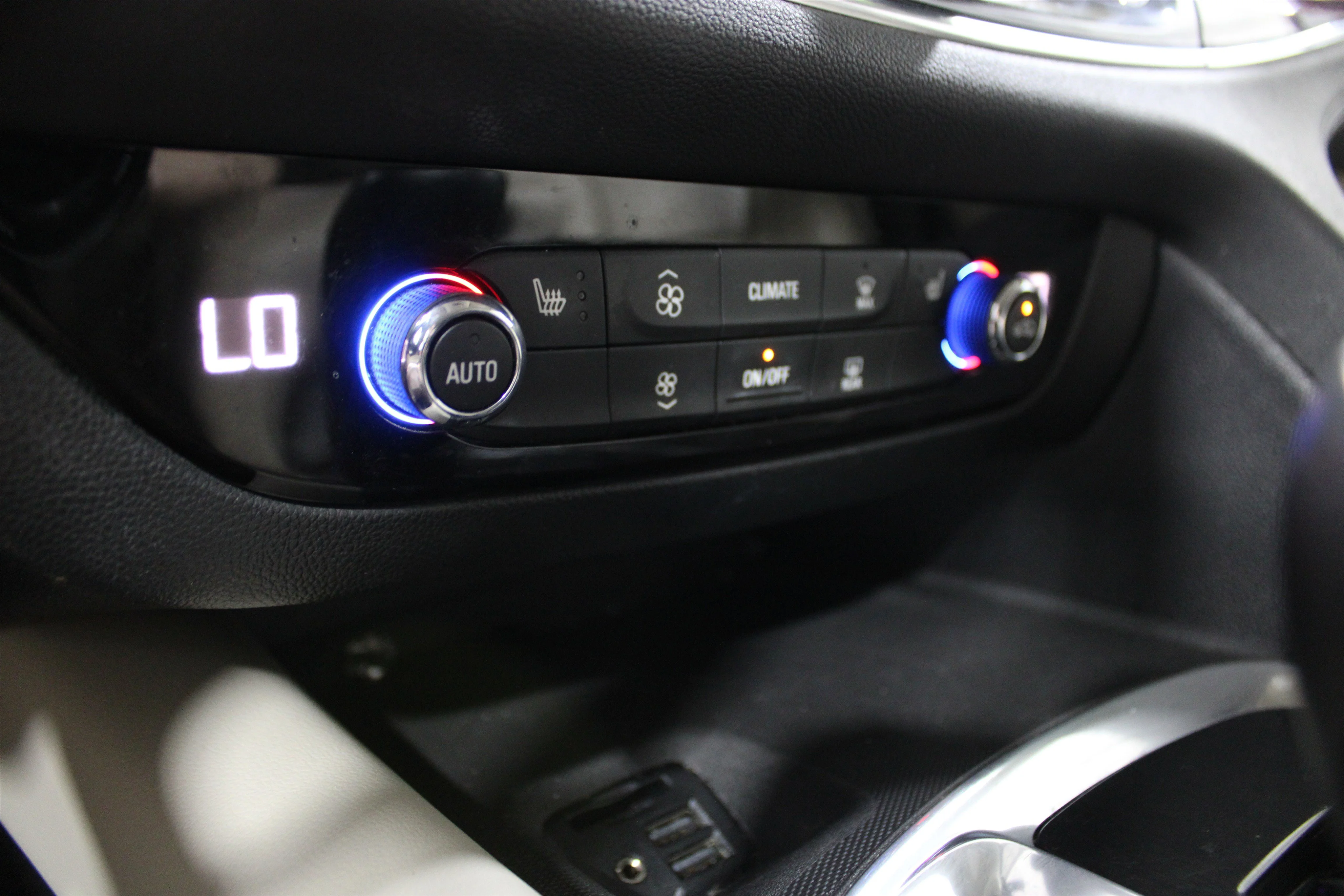 2020 Buick Enclave Essence - Photo 15