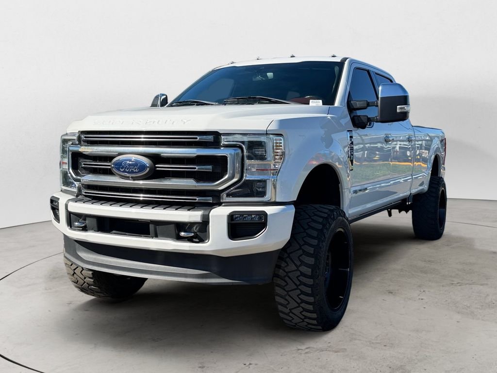 Used 2022 White Ford Platinum image 1