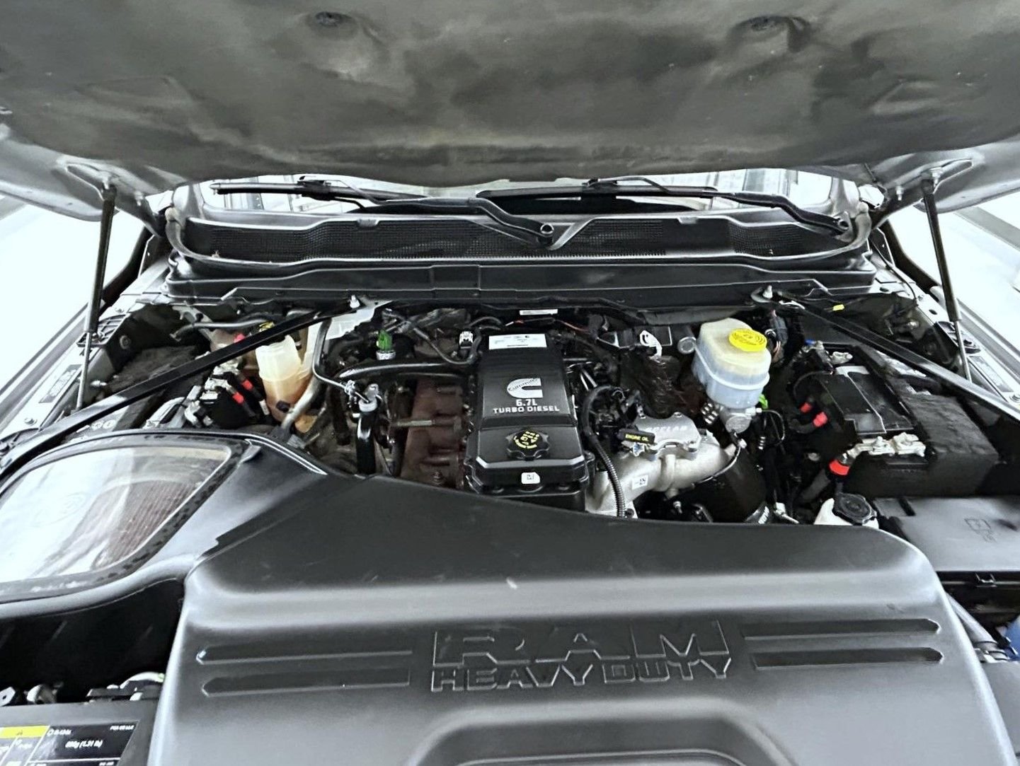 Used 2022 Silver Ram Big Horn image 27