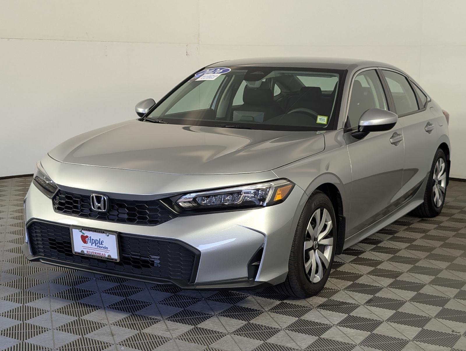 Certified Used 2026 Solar Silver Metallic Honda 2WD LX image 3