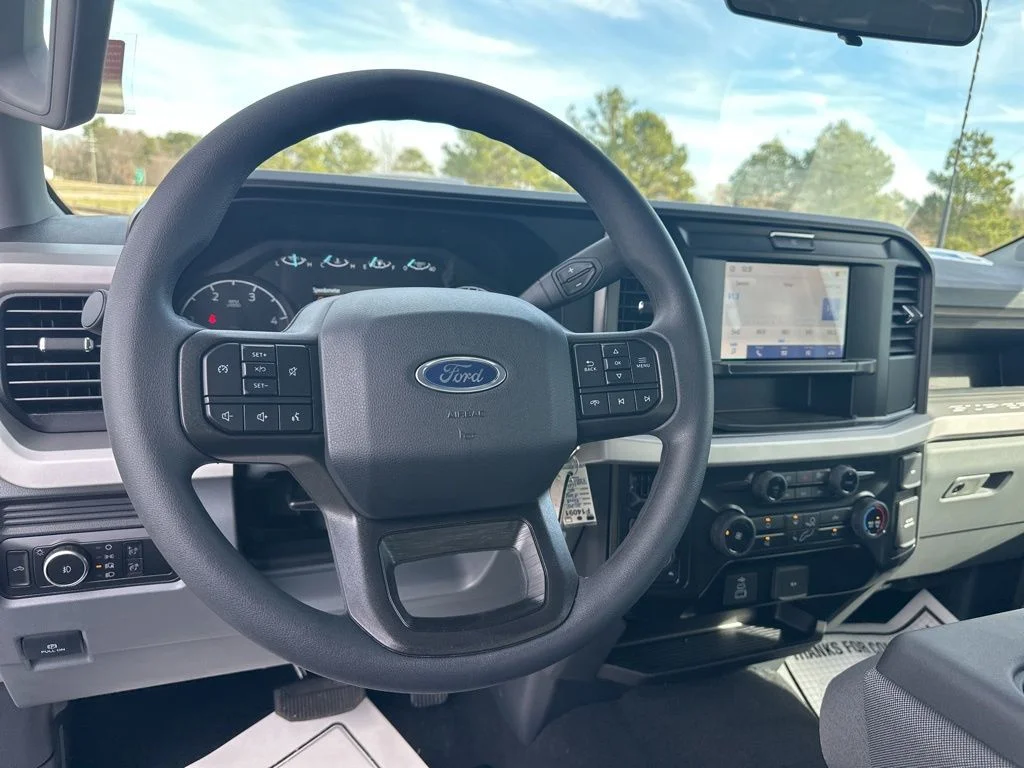 2026 Ford F-250 Super Duty XL - Photo 15