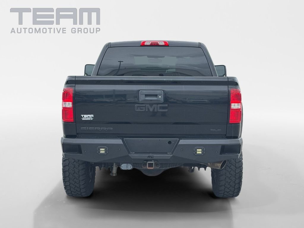 Used 2018 Black GMC SLE image 6