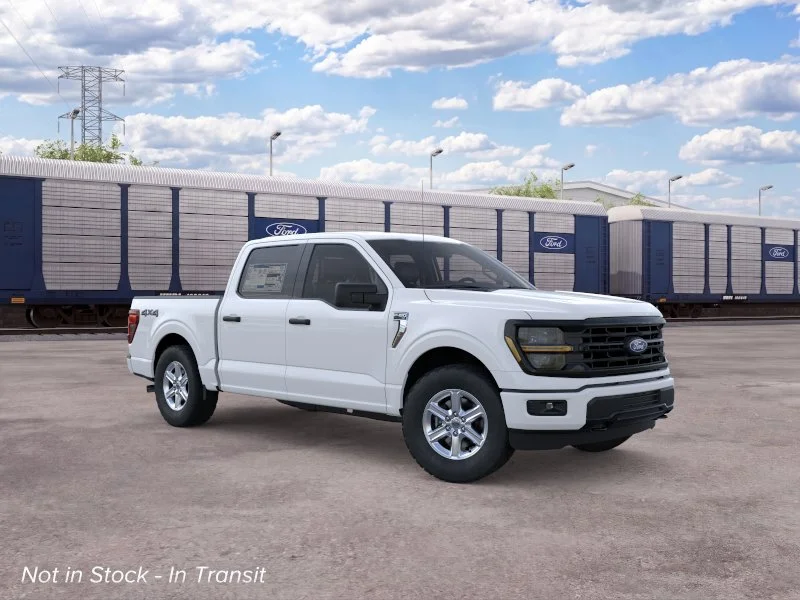 New 2026 Oxford White Ford XLT image 8