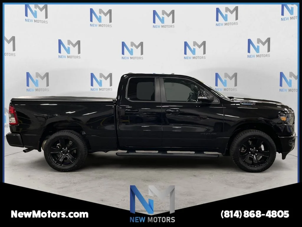 Used 2022 Diamond Black Ram Big Horn/Lone Star image 6