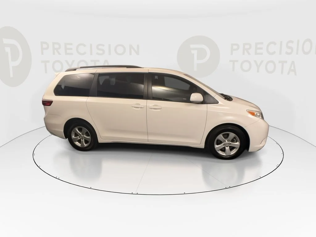 Used 2015 Super White Toyota LE image 23