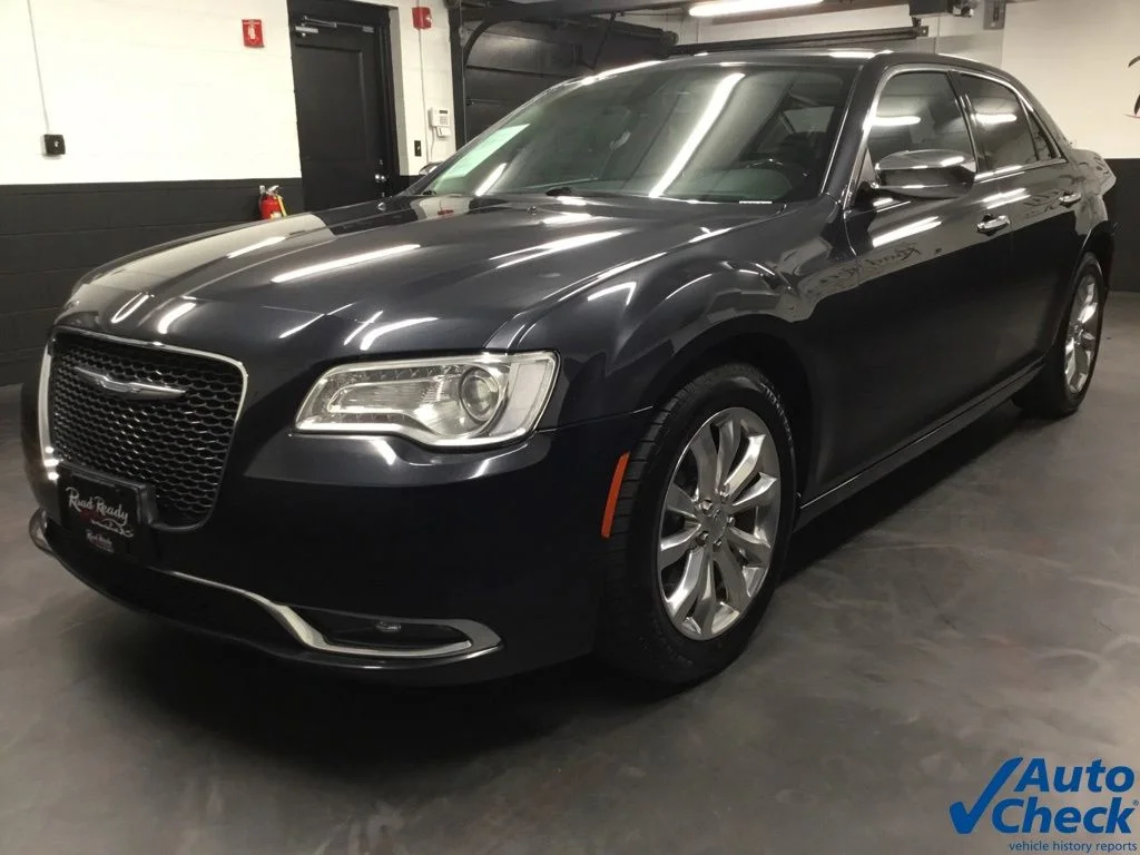 Used 2017 Gray Chrysler C image 5