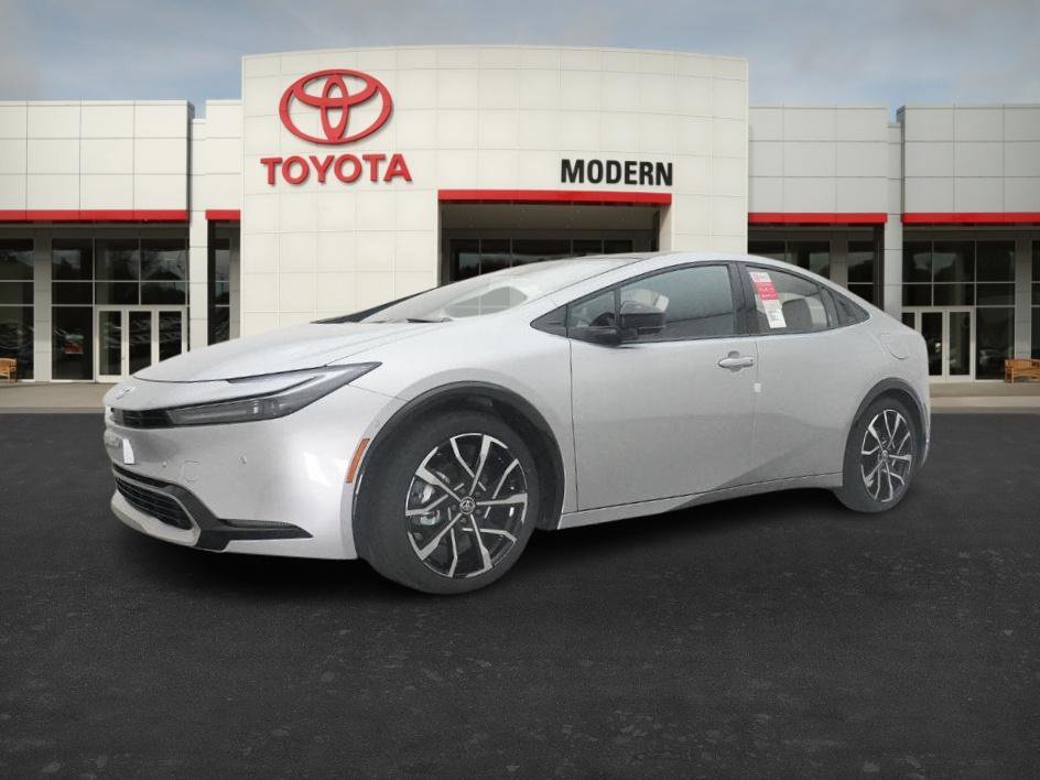 New 2026 Cutting Edge Toyota XSE Premium image 6